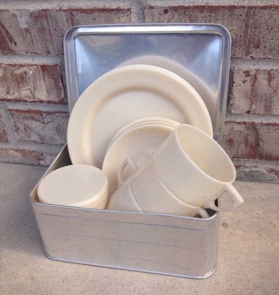 Unique Cream / Champagne Picnic Set Includes by RetroRetake