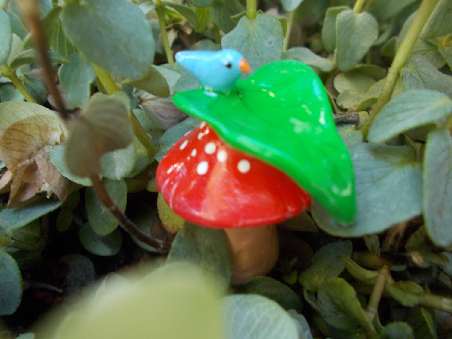 Mushroom Leaf Bird Bath Miniature Garden Fairy Garden