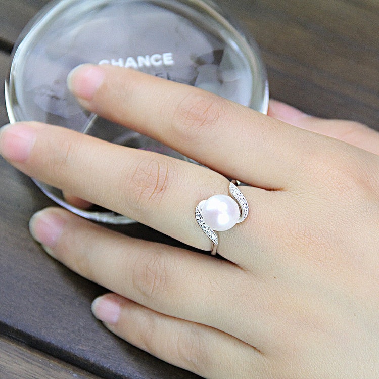 Pearl ringpearl promise ringpearl engagement rings by PearlOnly