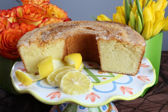 Miss Dotties Luscious Lemon Pound Cake