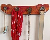 Accessory Wall Organizer/Jewelry Storage/Heart Shape/Paint Distressed Red Gold/4 Knobs Accessory Wall Organizer/Jewelry Storage/Heart Shape/Paint Distressed Red Gold/4 Knobs