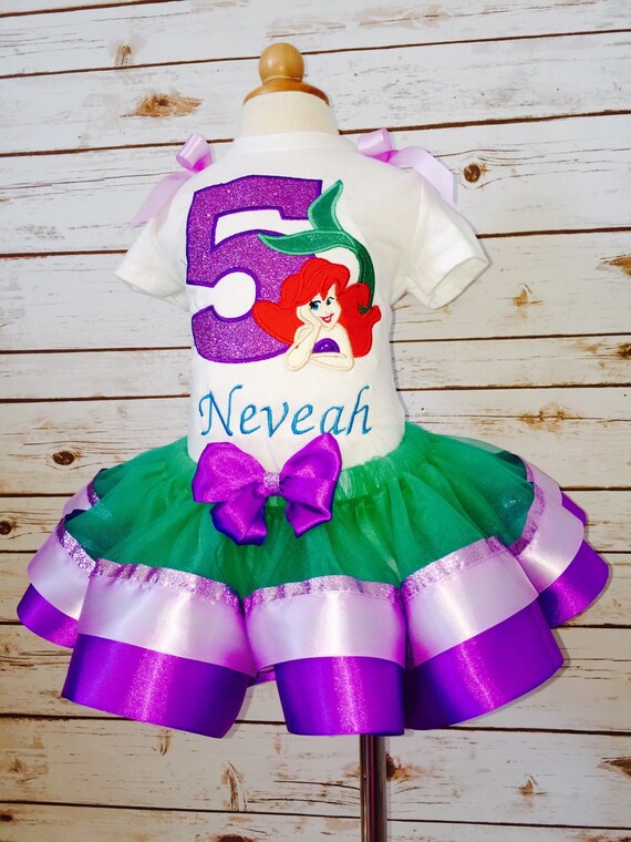 black straight jeans outfit