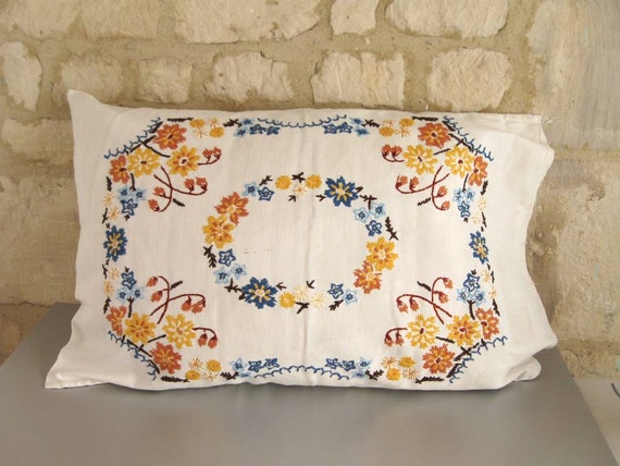 VINTAGE SWEDISH PILLOW case / Hand made / Sewing / Embroidery