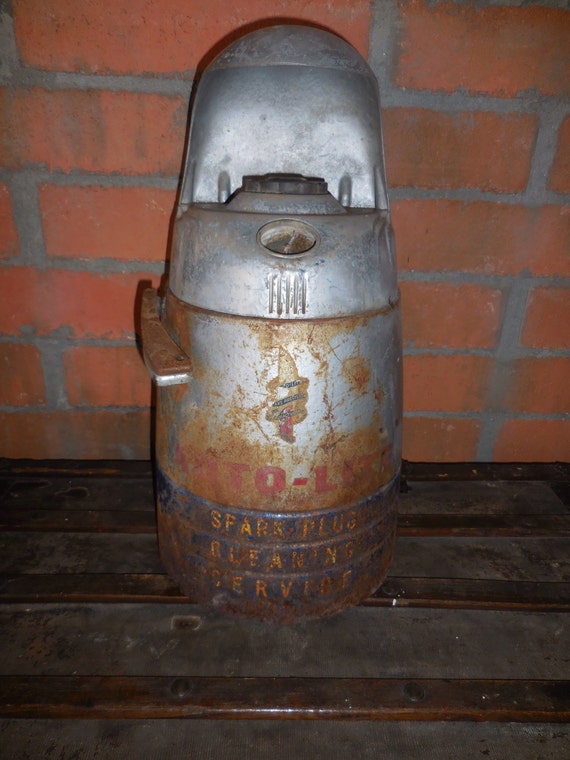 Vintage Auto Lite Spark Plug Cleaning Service Unit