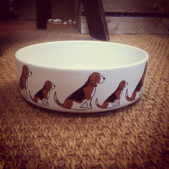 Beagle ceramic dog food / water bowl by SweetWilliamLondon on Etsy