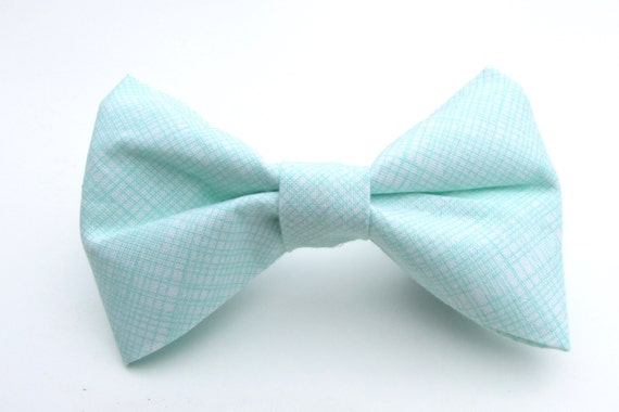 Mint Crosshatch Bow Tie for Dog Collar by TheTailedTailors on Etsy