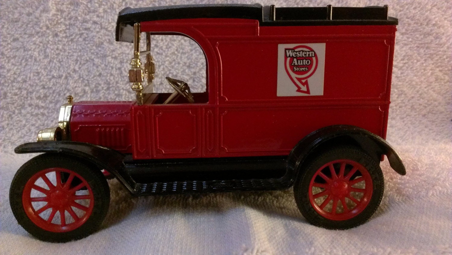 Ertl 1913 ford model t van tsc #6