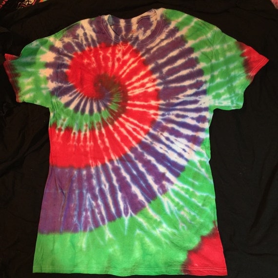 Red purple and green tie dye shirt. by AllTieDyeEverything