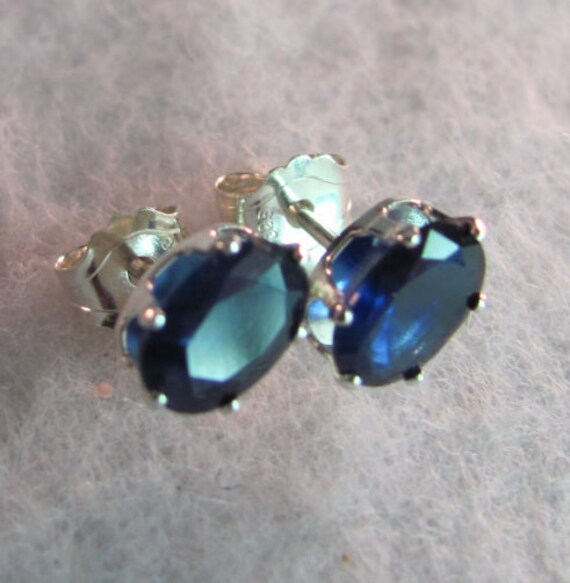 Thailand Kanchanaburi Sapphire Genuine Gemstone Stud Earrings