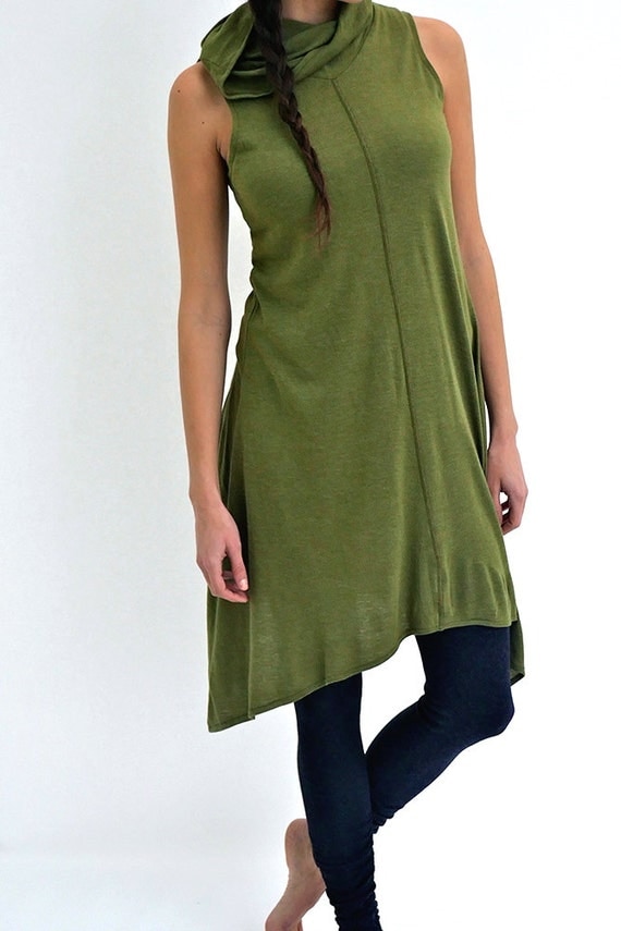 Items similar to Womens Tunic, Green Tunic, Knit Dress, Autumn Dress