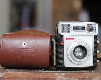 vintage kodak brownie starmatic