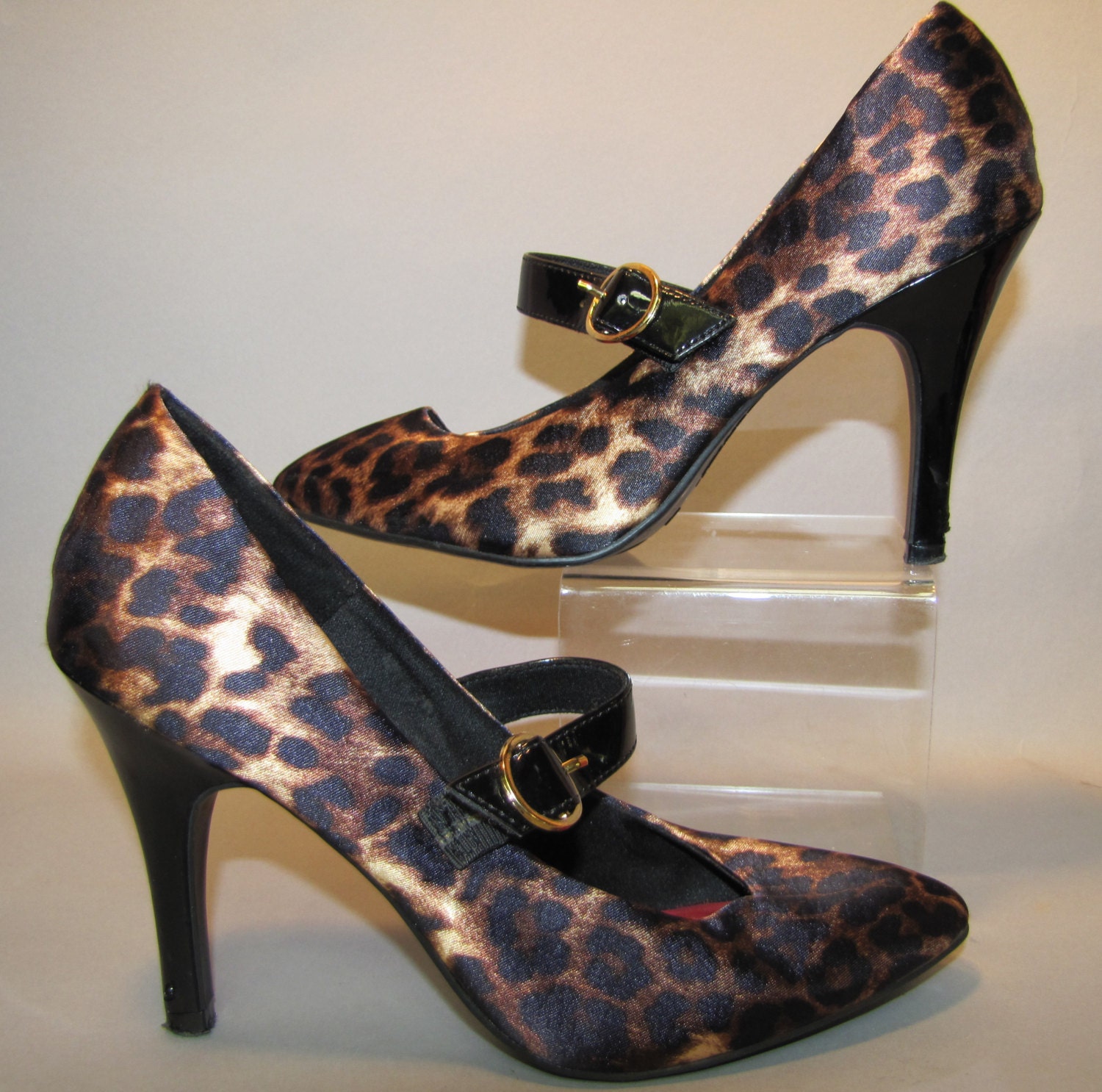 Retro 50's LEOPARD Print / Bettie Page Pin Up High Heels