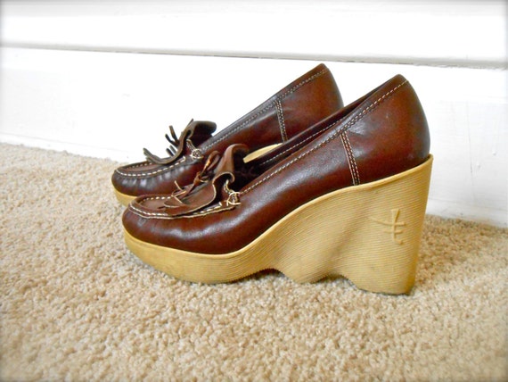 1970s platform heels