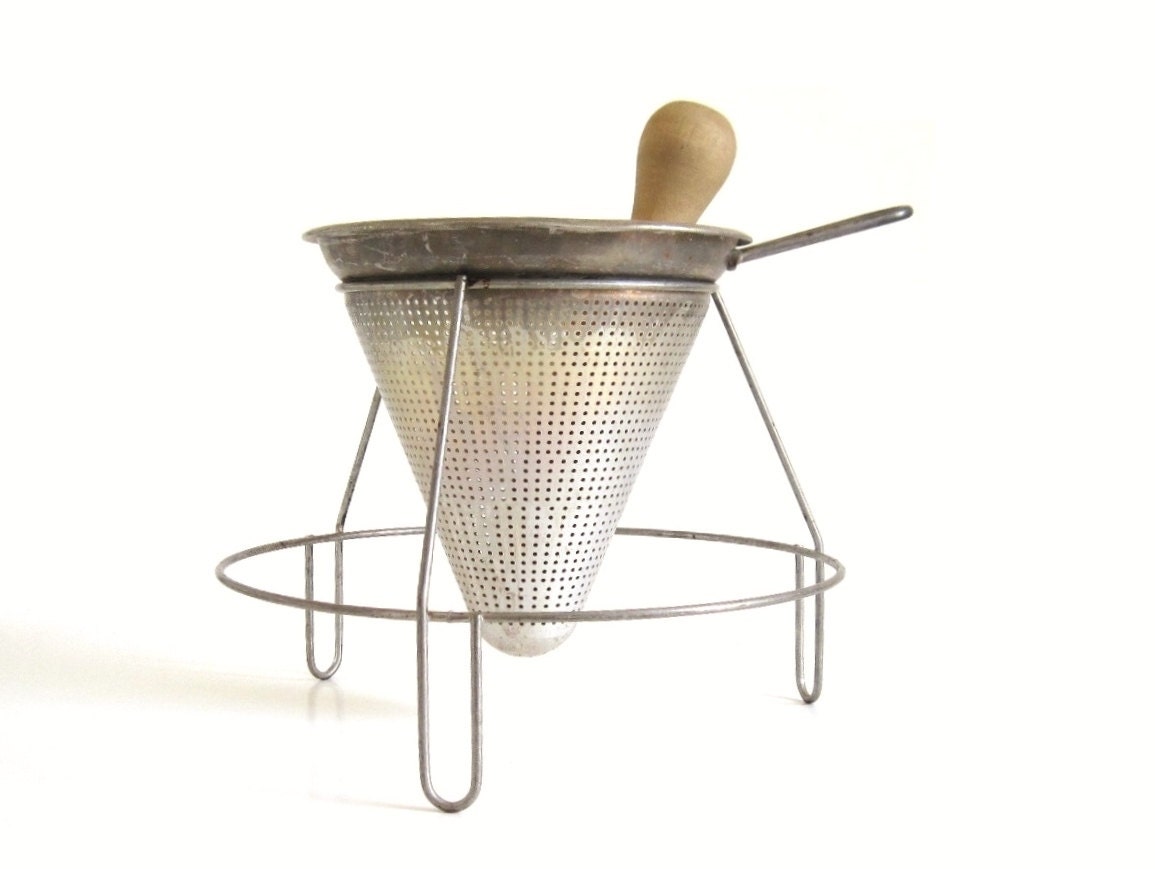 Wear Ever Ricer Sieve Food Strainer Stand by LaurasLastDitch