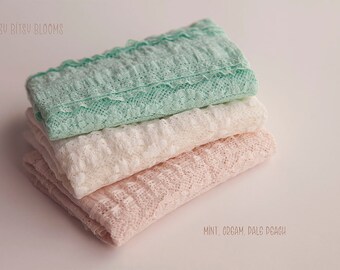 Newborn Ruffle Lace Wrap, Newborn Photo Prop, Baby Girl Ruffle Wrap, Newborn Stretch Lace Wrap, 5 colors, RTS