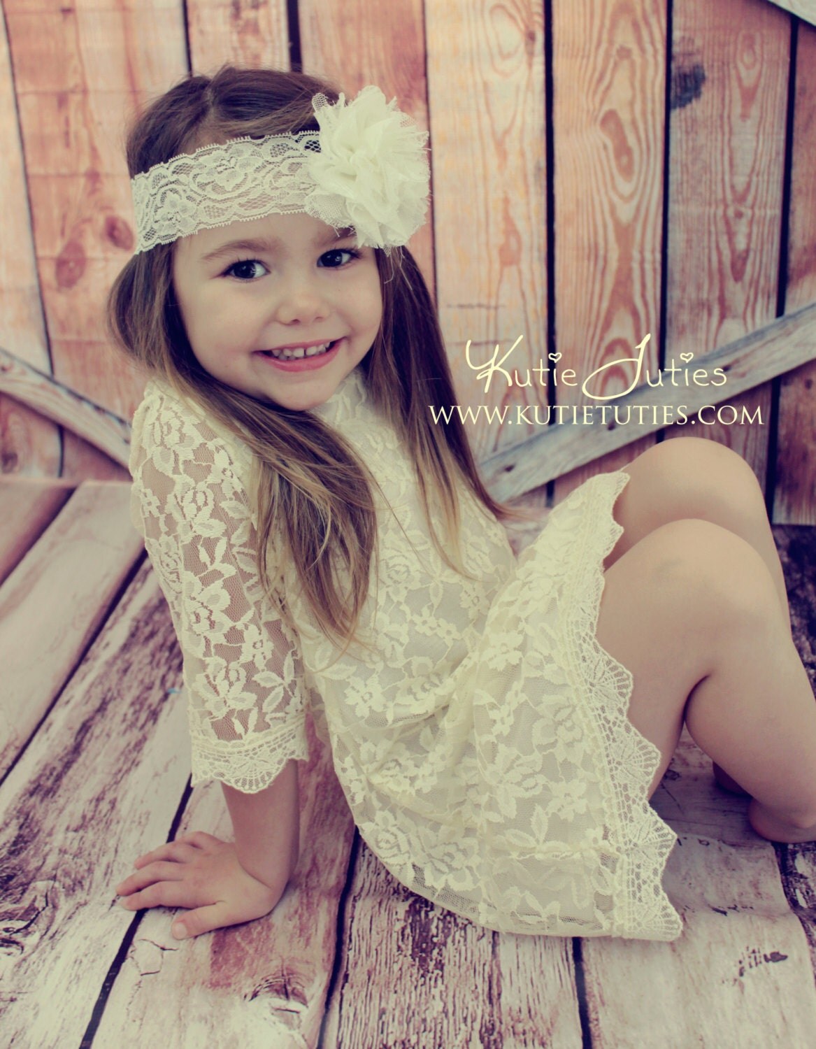 Vintage Lace Dresses for Girls