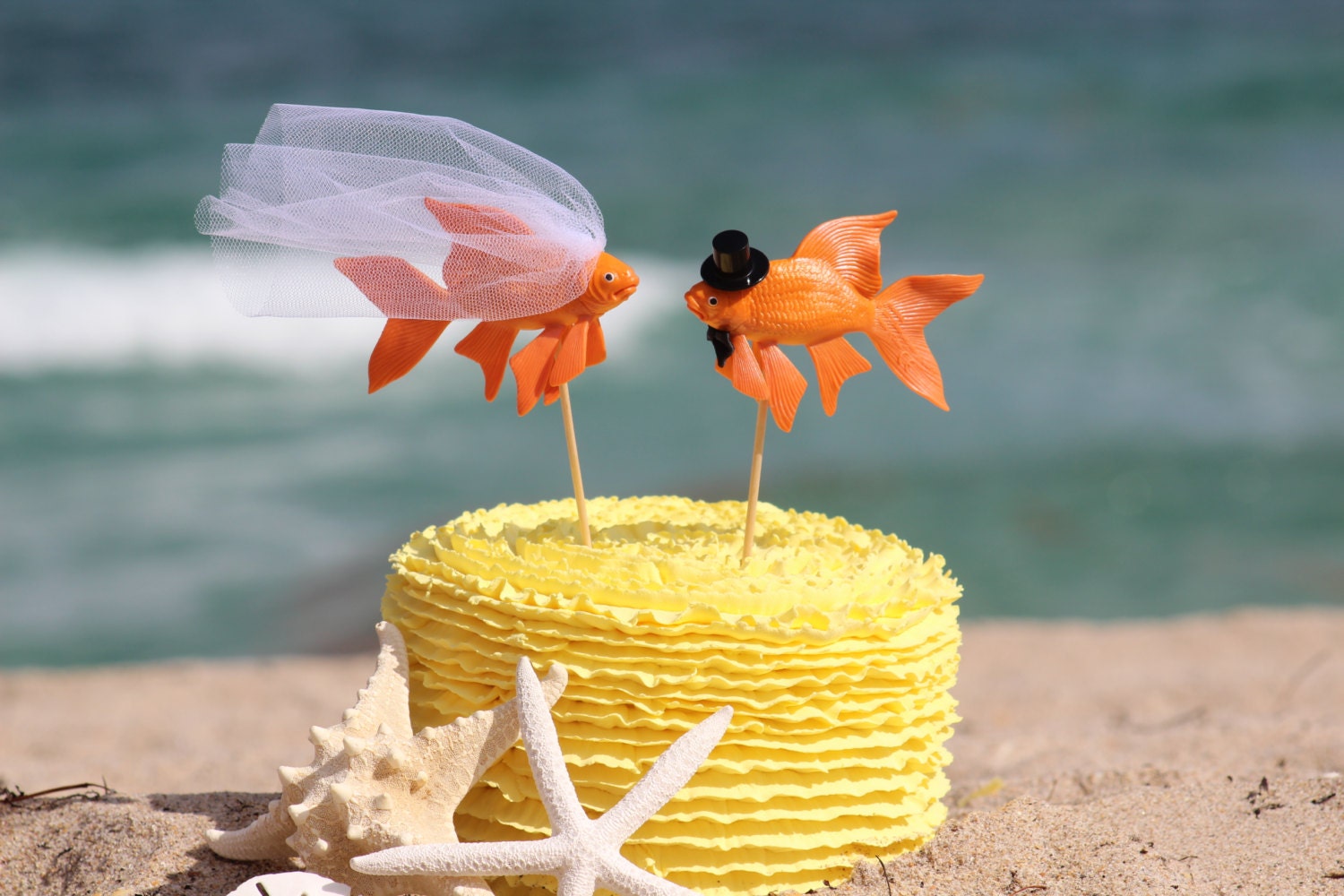 Fish Wedding Beach Cake Topper Goldfish Mr Mrs Beach   Il Fullxfull.683645978 J22k 