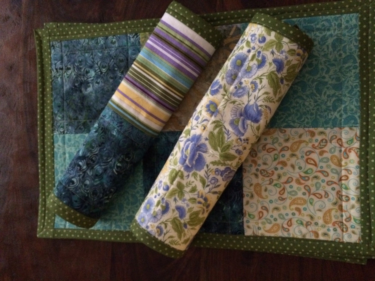 Reversible Quilted Placemats in modern patterns and fabrics