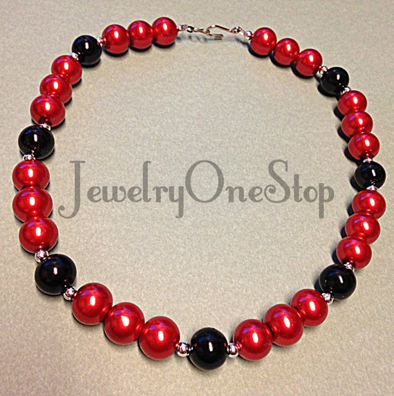 Red and black necklace Clearance
