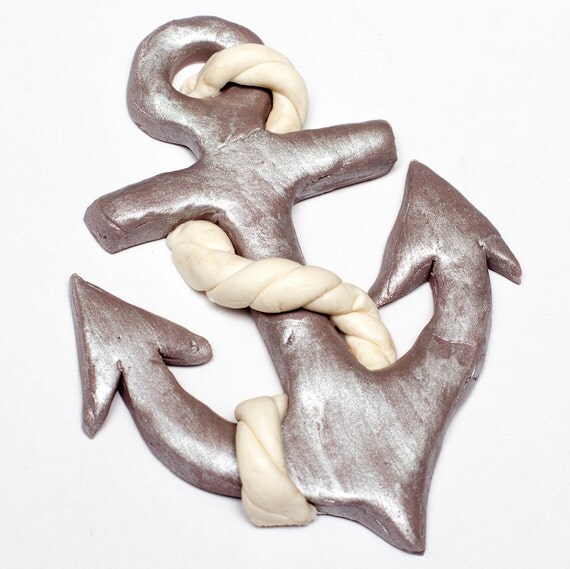 Fondant anchor with rope cake decoration Earliest estimated