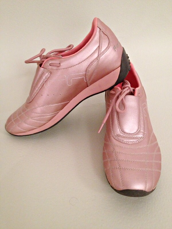 pink leather tennis shoes