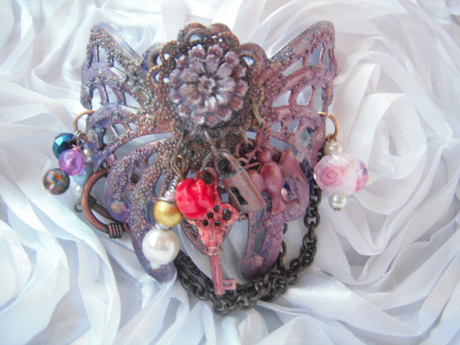 Pink Butterfly Cuff / Bracelet Butterfly Romantic by BEEBSCLOSET