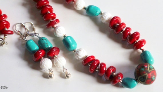 Coral carved Tridacna Turquoise Tibetan focal bead necklace