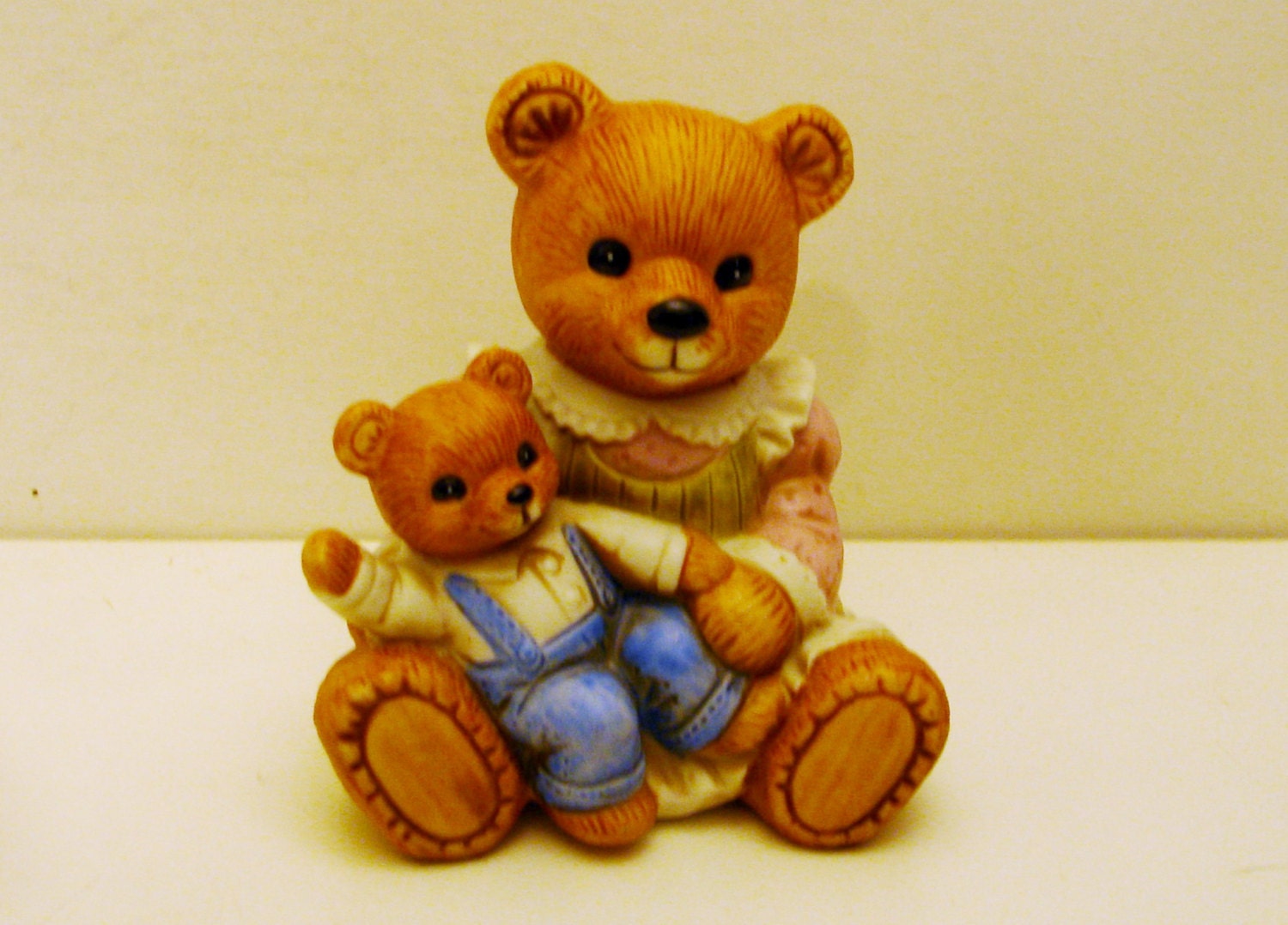 mama bear figurine