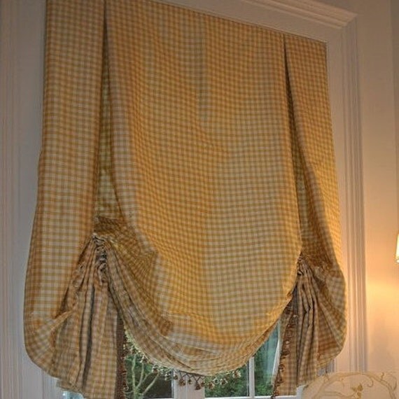 Items similar to Relaxed London Roman/Balloon Shades custom made