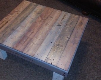 Reclaimed wood coffee table., farmhouse-style coffee table, shabby-chic furniture repurposed pallet.