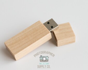 Wood/Wooden USB Flash Drive 8GB Capacity with Magnet Top