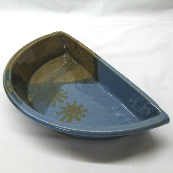 HALF PIE PLATE, Handmade Stoneware in Blue / Brown Deco Glazed Finish
