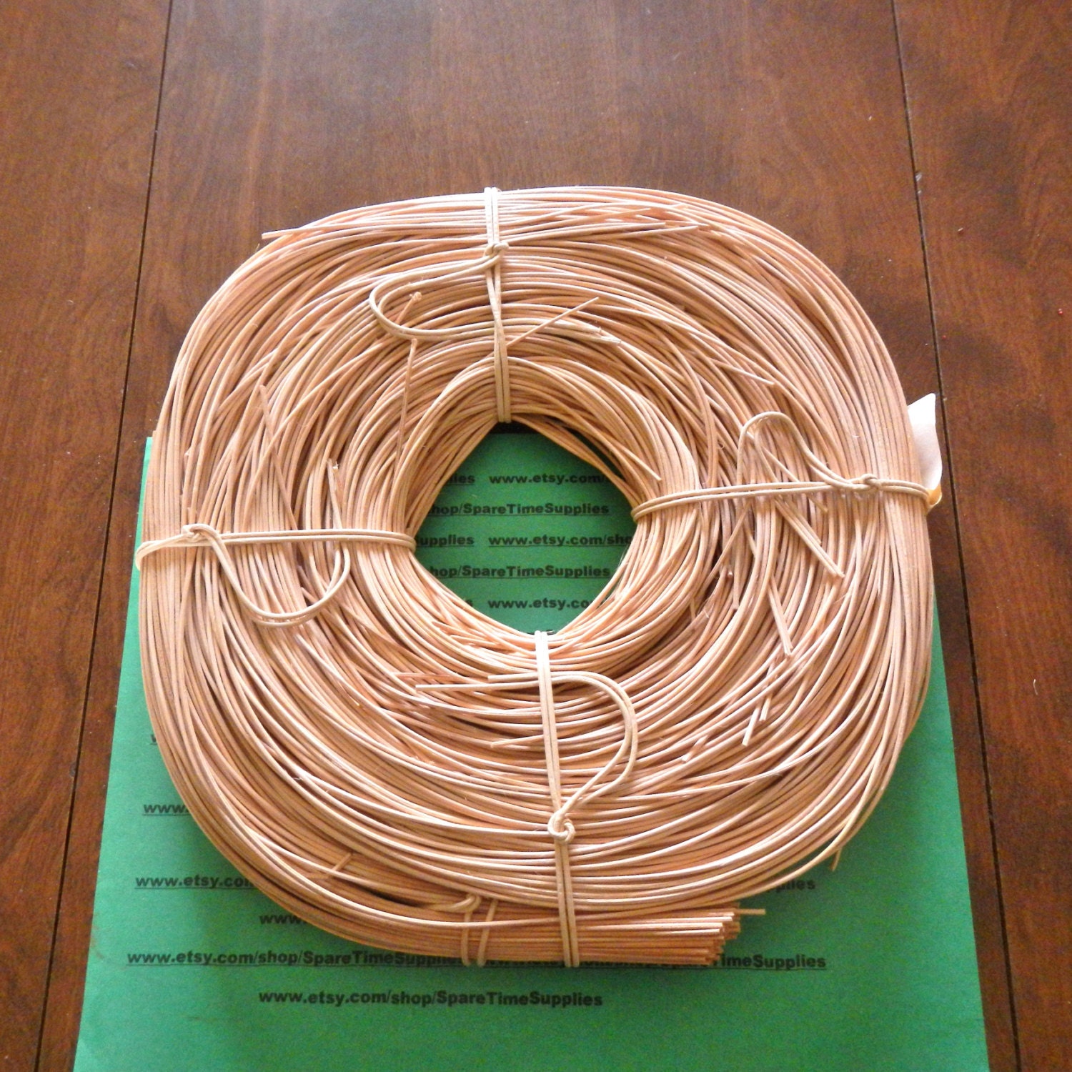 1RR Round Reed size 1 approx. 1.50mm or 3/64