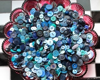 Buttons - Supplies - 100 Blue Buttons, Blue Vintage Button Lot, craft buttons, bulk buttons