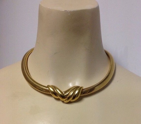 Choker Necklace Vintage Snap Clasp Gold Tone Cobra