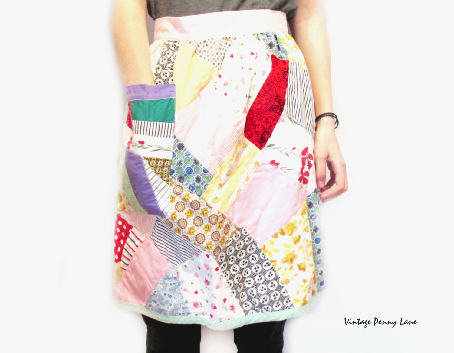 Vintage Handmade Apron Patchwork Quilt by VintagePennyLane on Etsy