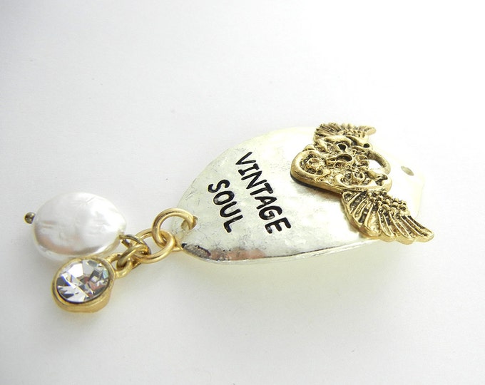 Vintage Soul Words Hammered Two-tone Curved Shield-like Charm