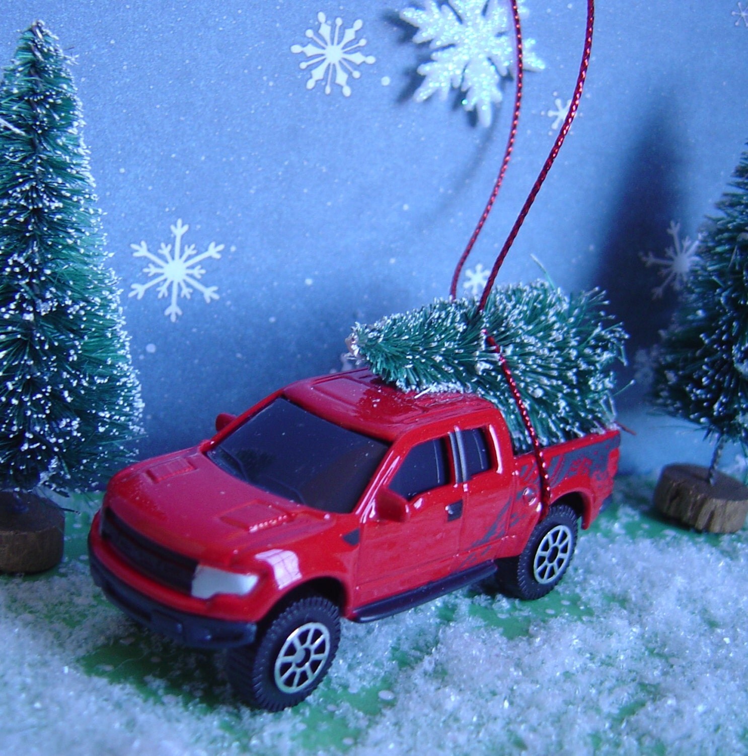 Ford F150 Truck with Christmas tree ornament