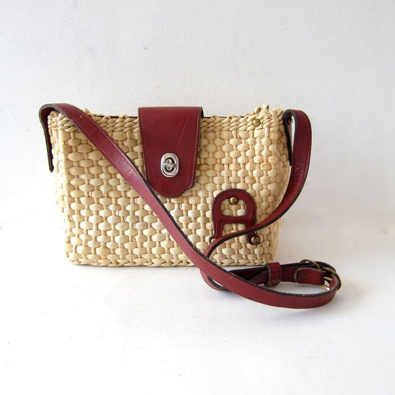 Vintage Etienne Aigner purse. Wicker purse. Crossbody shoulder
