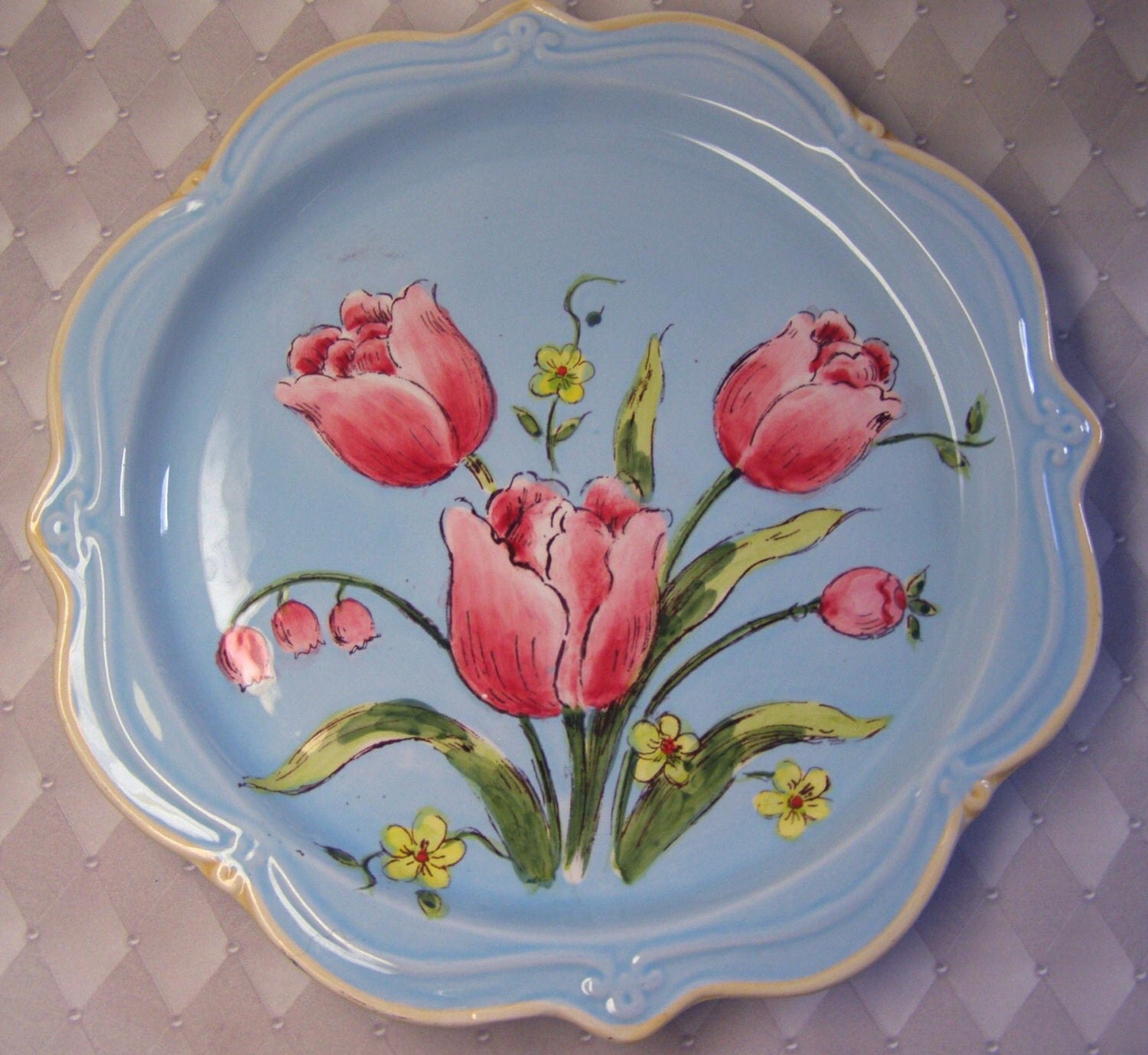 Vintage SPRING TULIP Decorative Plate Floral by Texaswoman on Etsy