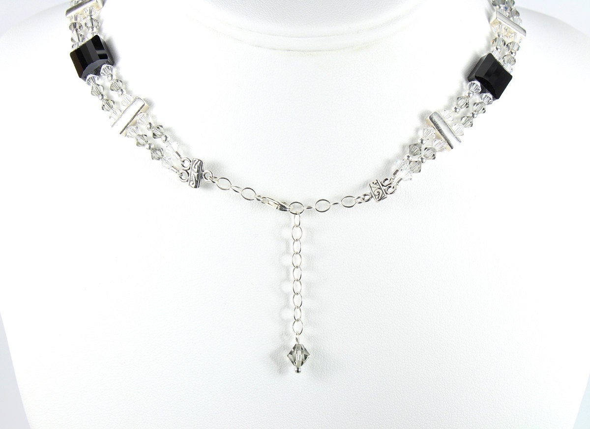 Black & white crystal collar necklace