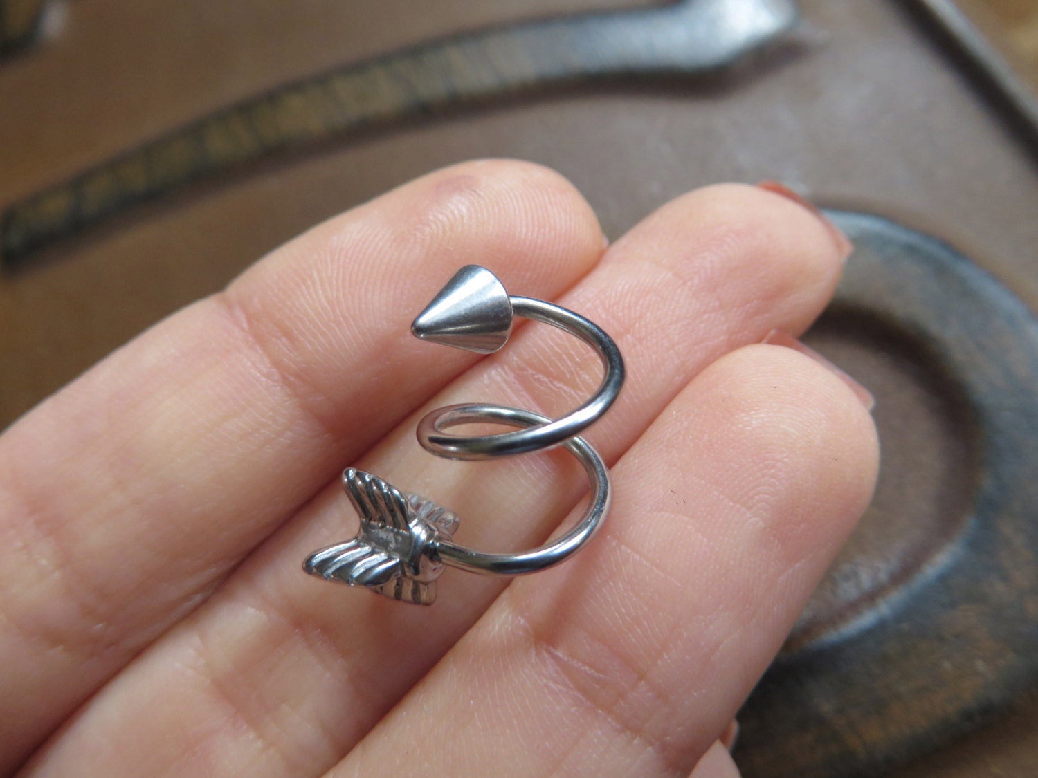 16 Gauge Double Helix Arrow Twist Piercing Ring Ear Earring