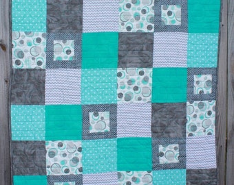 Popular items for woodland quilt on Etsy