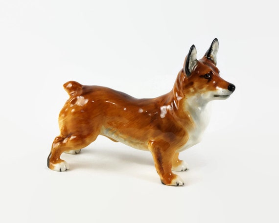 royal doulton corgi figurine