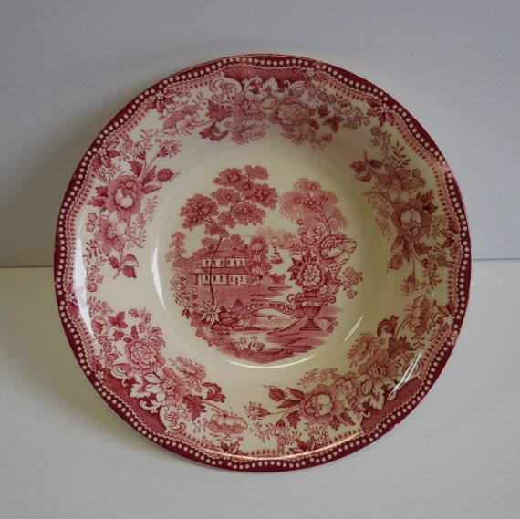 Royal Staffordshire Clarice Cliff RED Tonquin 8 by SalvageRelics