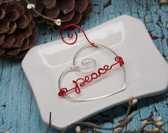 Wire name necklace | Etsy