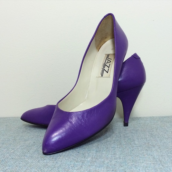 Vintage 80s Jazz Purple Pumps / High Heel Shoes by BeatificVintage