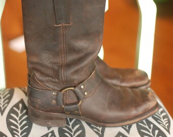 Popular items for harness boot on Etsy