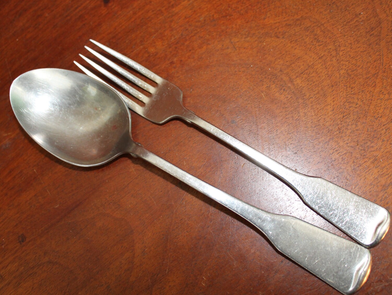 Oneida AMERICAN COLONIAL Americana Colonial Style Flatware