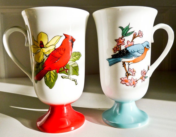 Cups  Bird cups Illustration Coffee or bird vintage Tea Vintage